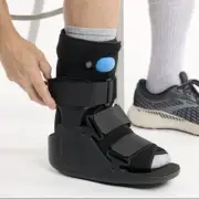 NEW United Ortho Air Stabilizer Walking Boot Fracture Boot Foot & Ankle (S)