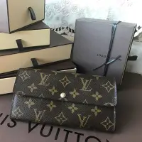 在飛比找Yahoo!奇摩拍賣優惠-《 LV 》正品 經典 Monogram 漂亮耐用絕版長夾／