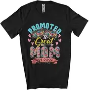 [Generic] Promoted to Great Mom Est 2024, Amazing Mother's Day Pregnancy Flowers, Family Group Unisex T-Shirt