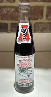 CRIMSON TIDE - ALABAMA ~ PAUL "BEAR" BRYANT 1979 Coke Bottle - Unopened