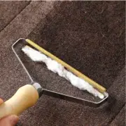 Lint Pet Hair Remover Clothes Fur Fuzz Shaver Hair Cleaner Roller Portable Brush