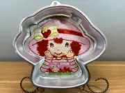 Vintage 2003 Wilton Strawberry Shortcake Cake Pan 2105-7040
