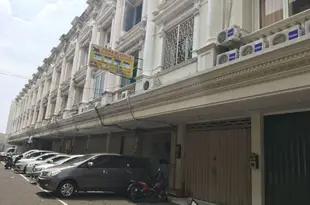 泗水膠囊寄宿旅館Capsule Homestay Surabaya