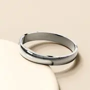 Serena Solid Flat Hinged Bangle in Silver