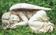 SLEEPING ANGEL GARDEN STATUE