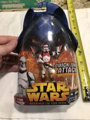 Star Wars Revenge of the Sith Shock Clone Trooper Action Figure New in Package