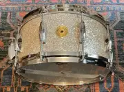 Gretsch USA Custom 10 Lug 6.5 x 14 Snare Drum - Silver Glass Sparkle