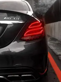 在飛比找旋轉拍賣優惠-2015年 Benz c300 AMG 63包