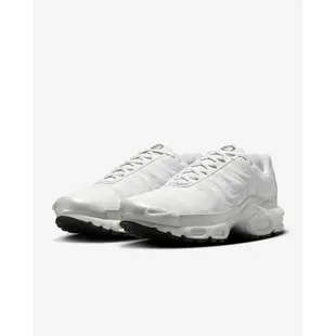 【NIKE 耐吉】休閒鞋 運動鞋 W NIKE AIR MAX PLUS 女鞋 白(FZ4342001)