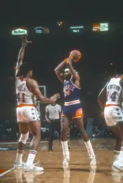 Garfield Heard Phoenix Suns looks to pass the ball over the top of- Old Photo