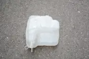 Coolant Reservoir Radiator Water Overflow Tank For Chevrolet Cruze 2009-2014 (for: Chevrolet)