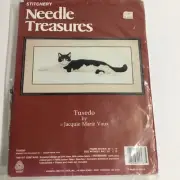 Stitchery Needle Treasures Tuxedo Cat Jacquie Vaux Black White 00587 USA NEW