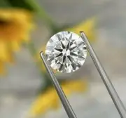 Certified 5 Ct Natural Round Cut Lab grown Diamond for Making Jewellery & Ring