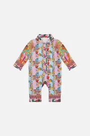 BABIES SLEEPSUIT WITH COLLAR AN ITALIAN WELCOME