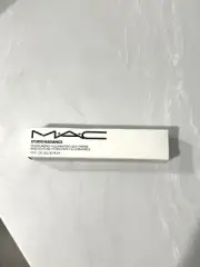 MAC Cosmetics Studio Radiance Moisturising & Illuminating Silky Primer 30ML