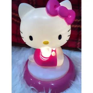 日本進口Hello Kitty按壓式小夜燈裝電池的