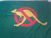 "NO" Boxing Kangaroo Flag 68"x45" Australian Aussie Sport Green Yellow NWT