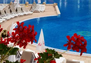 格里菲德博萊羅飯店及水上樂園 - 超全包式