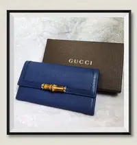 在飛比找Yahoo!奇摩拍賣優惠-*旺角名店* ㊣ Gucci 靛藍 竹節扣飾荔枝紋 壓紋牛皮