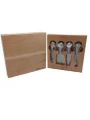 CHEESE BOARD PLUS CHEESE KNIVES-Deluxe Cuisine - CUTTERS - SLICERS - NEW +Box