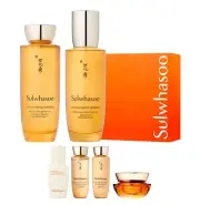 Sulwhasoo ginseng concentration, an anti-aging skin care kit that makes skin fir