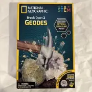 NATIONAL GEOGRAPHIC Break Open 2 Premium Geodes Includes Goggles And A Display