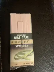 wrights single fold bias tape 4yds 200 Light Pink 303