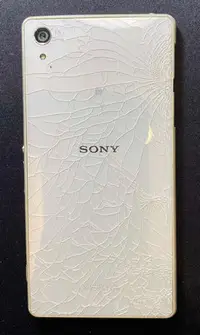 在飛比找Yahoo!奇摩拍賣優惠-售二手壞掉不開機的 SONY XPERIA Z2 當零件機