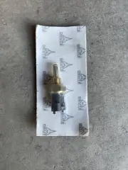 DEUTZ Coolant Temperature Switch #04210196