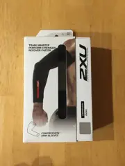 2XU - Unisex - Compression Arm Sleeve (Pair) / Variation Colors and Size