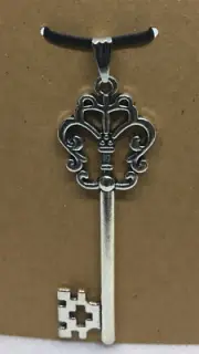 Antique Silver-Tone Skeleton Key Pendant W/Bail 2.5" Free Ship New 500