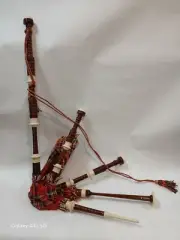 SCOTTISH HIGHLAND BAG PIPES