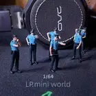 1/64 Scale Police Officer Painted Resin Miniature Figure Models Scene Props Toys