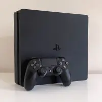 在飛比找蝦皮購物優惠-可改 PS4 Slim 版本9.00 薄款 主機+手把 把手