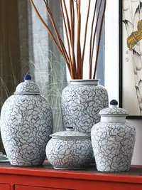 在飛比找樂天市場購物網優惠-新中式青花瓷手繪陶瓷花瓶 景德鎮牡丹紋細紋中式擺件