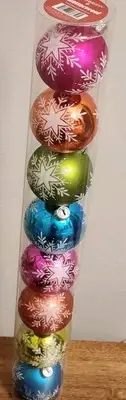 The Trimmerry Shatterproof 2013 Set/8 Christmas Ornaments Stenciled Snowflakes