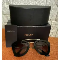 在飛比找蝦皮購物優惠-Prada Thick Frame Sunglasses 經