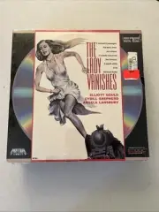 Laserdisc The Lady Vanishes Alfred Hitchcock Cybill Shepard Thriller