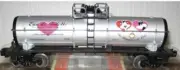 LIONEL PEPE LE PEW (LOONEY TUNES) TANK CAR 6-26116! O GAUGE WARNER BROS