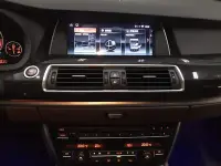 在飛比找Yahoo!奇摩拍賣優惠-☆雙魚座〃汽車〃BMW F10 528 10吋專車專用安卓機