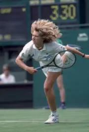 Steffi Graf of Germany in action against Martina Navratilova of t - Old Photo 2