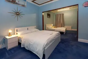 斯特拉特福的1臥室獨棟住宅 - 250平方公尺/1間專用衛浴Adam Short Stay Double Room With Private Bathroom