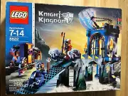 LEGO Castle: Gargoyle Bridge (8822) New Sealed