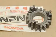 NOS Honda CA160 CA175 CB160 CL160 Main Shaft Second 2nd Gear 18T 23431-216-000