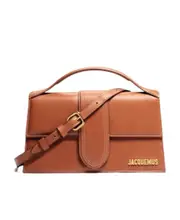 Jacquemuse Le Grand Bambino Crossbody Flag Bag One size Brown