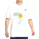 《IS》NIKE M NSW PREM ESSNTL SS TEE GC 男 白 圖案 印花 短袖 HJ3955-133