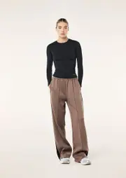 MAN DOWN TRACKPANT IN FOSSIL, XL