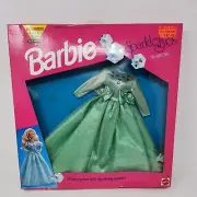 Barbie Sparkle Eyes Fashions Green Gown 1991