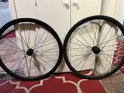 bontrager aeolus elite 35 tlr disc road wheels