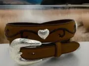 Tony Lama Girls HEART CONCHO Taper Leather Belt Size 28 NWT 7599L